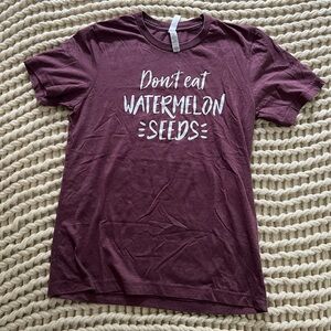 Don’t Eat Watermelon Seeds pregnancy t-shirt size medium